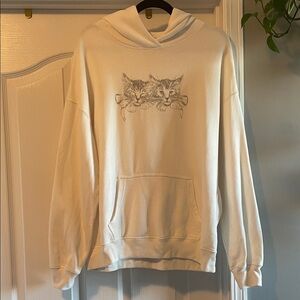 Adorable Off-White Hoodie with Cat Graphic Hollister Women’s size Medium